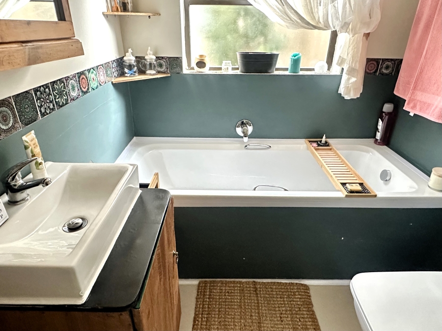 To Let 3 Bedroom Property for Rent in Riebeek West Western Cape